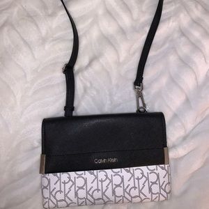 Calvin Klein Crossbody Bag with Removable strap